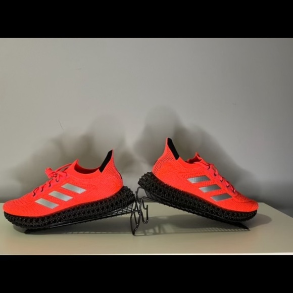 NWT - Running Adidas Course A Pied - Picture 2 of 4